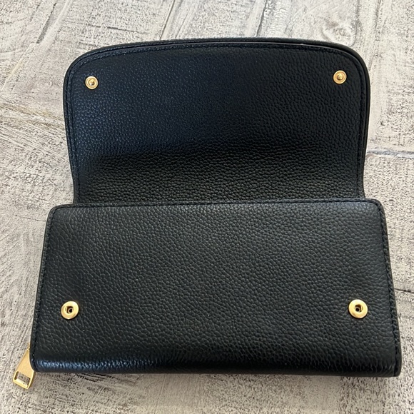 Tory Burch Britten Duo Envelope Continental Wallet - Picture 3 of 11